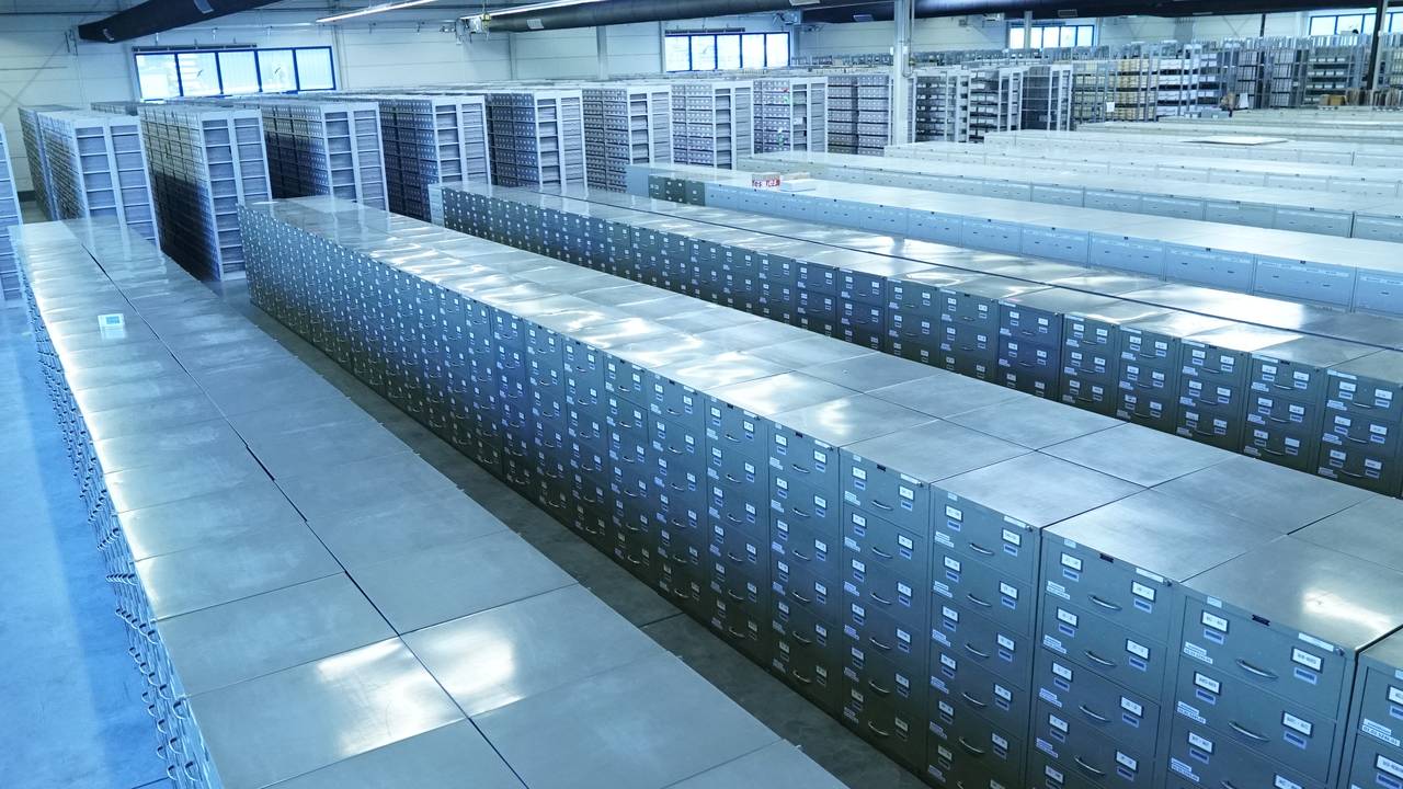 Arolsen Archives inneheld dokumentasjon om 17,5 millionar menneske, som krigsfangar frå heile Europa.