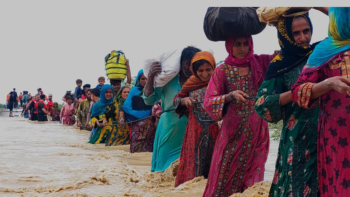 Flommen i Pakistan: Nærmere 500 døde
