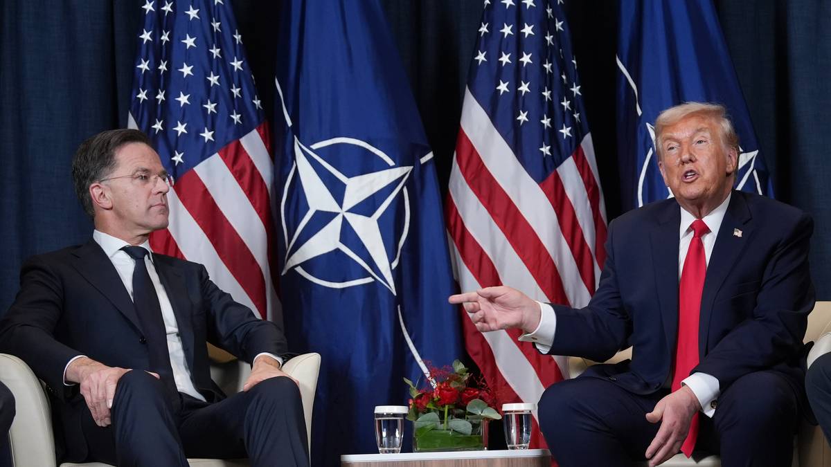 Trump vurderer å trekke USA ut av Nato