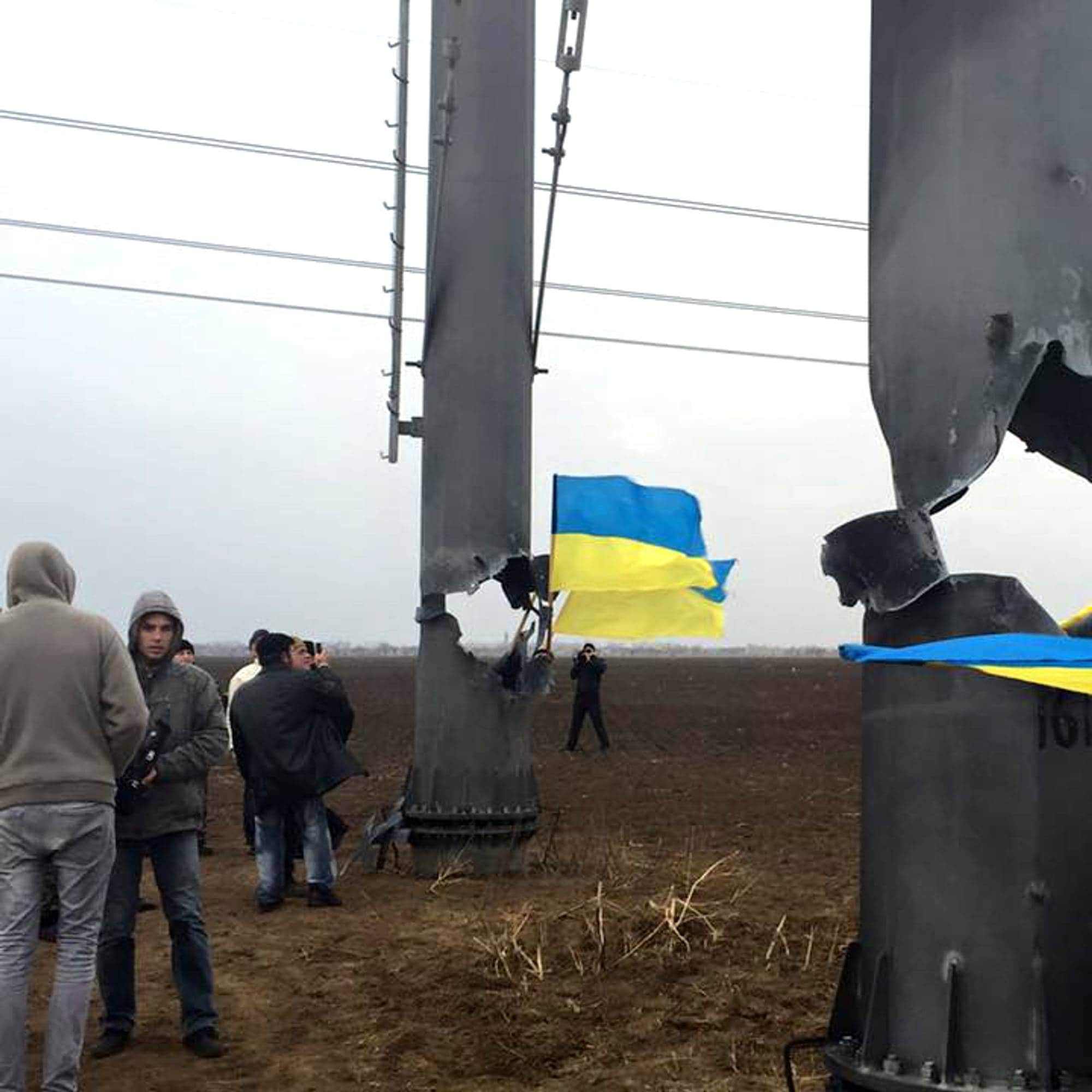 Strømmastene på ukrainsk territorium nord for Krim er sprengt