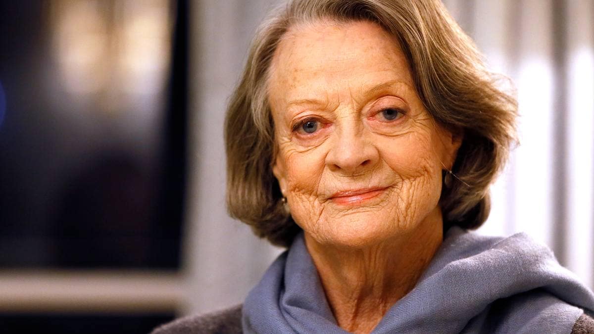 Skodespelaren Maggie Smith er død