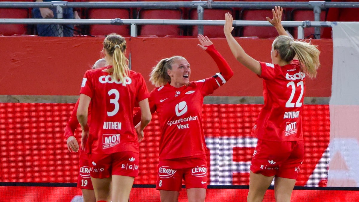 Gull­favoritt Brann vann overlegent mot Rosenborg i sesong­opninga