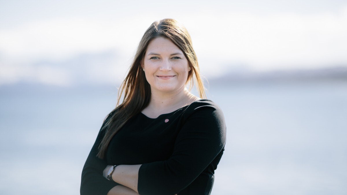 Fiskeriministeren varsler strengere krav til fiskehelse