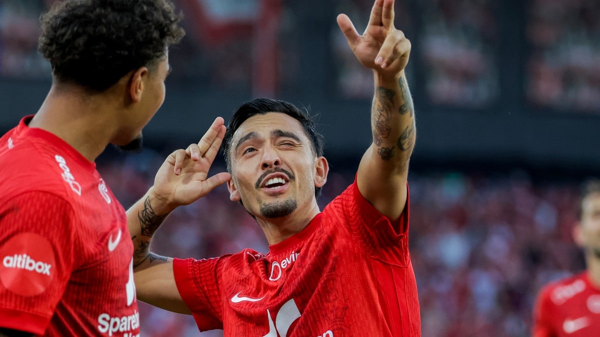 Branns Niklas Castro feirer sin 3-2 scoring under Conference Leauge play off-kampen i fotball mellom SK Brann og PAOK på Brann stadion. FOTO: Paul S. Amundsen/Paul S. Amundsen / NTB