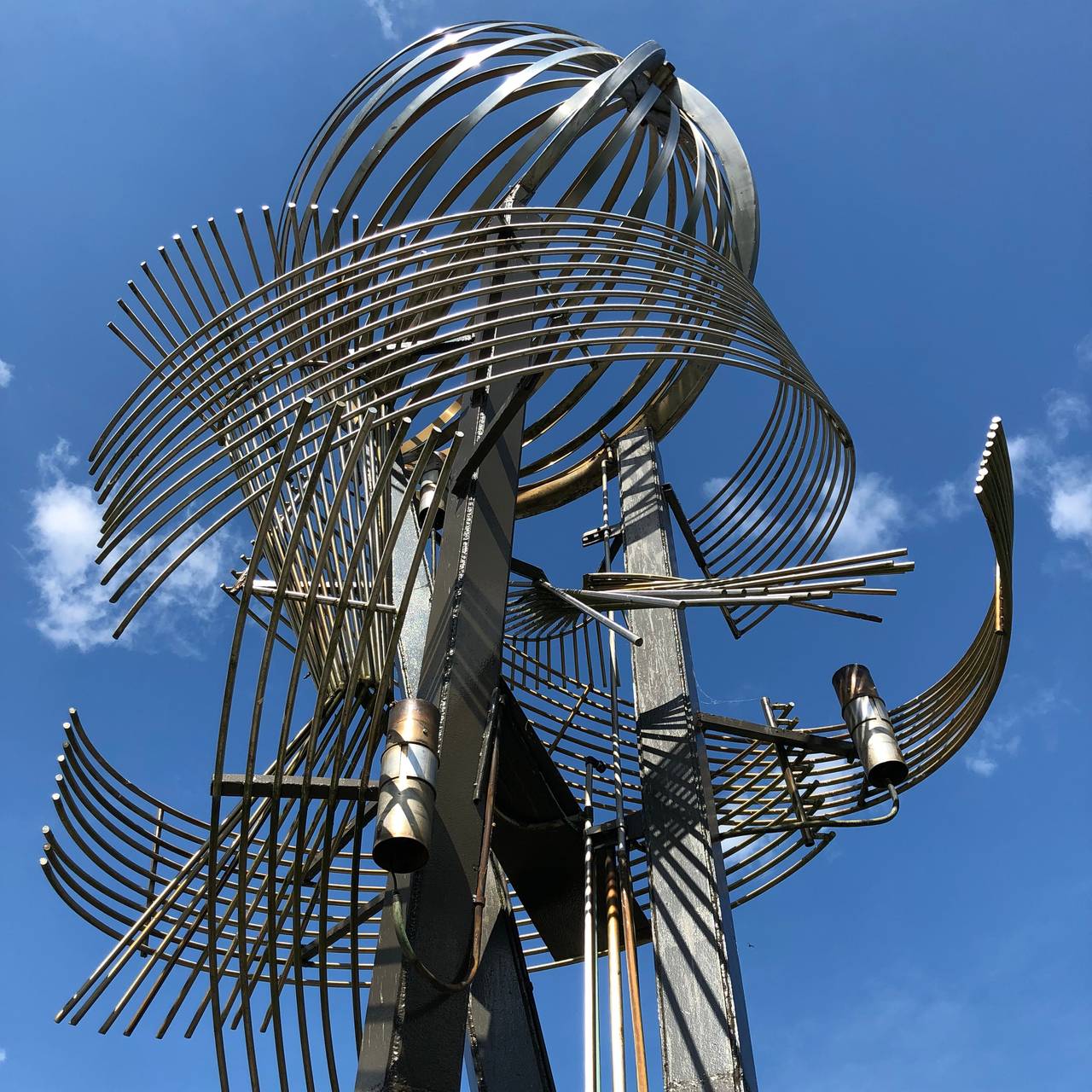 Carl Nesjars skulptur/helårsfontene i Ås
