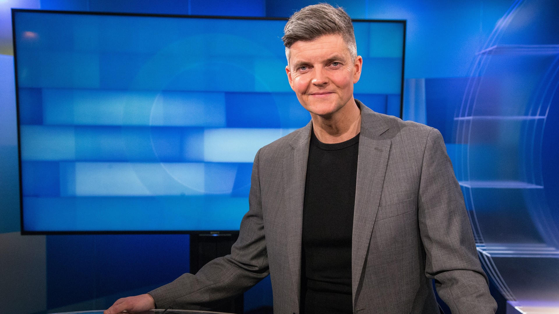 Midtnytt 22.55 – NRK