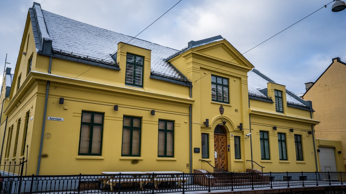 Sivilombodet: Kritikkverdige forhold i Ålesund fengsel – innsette isolerte i opptil 19 timar