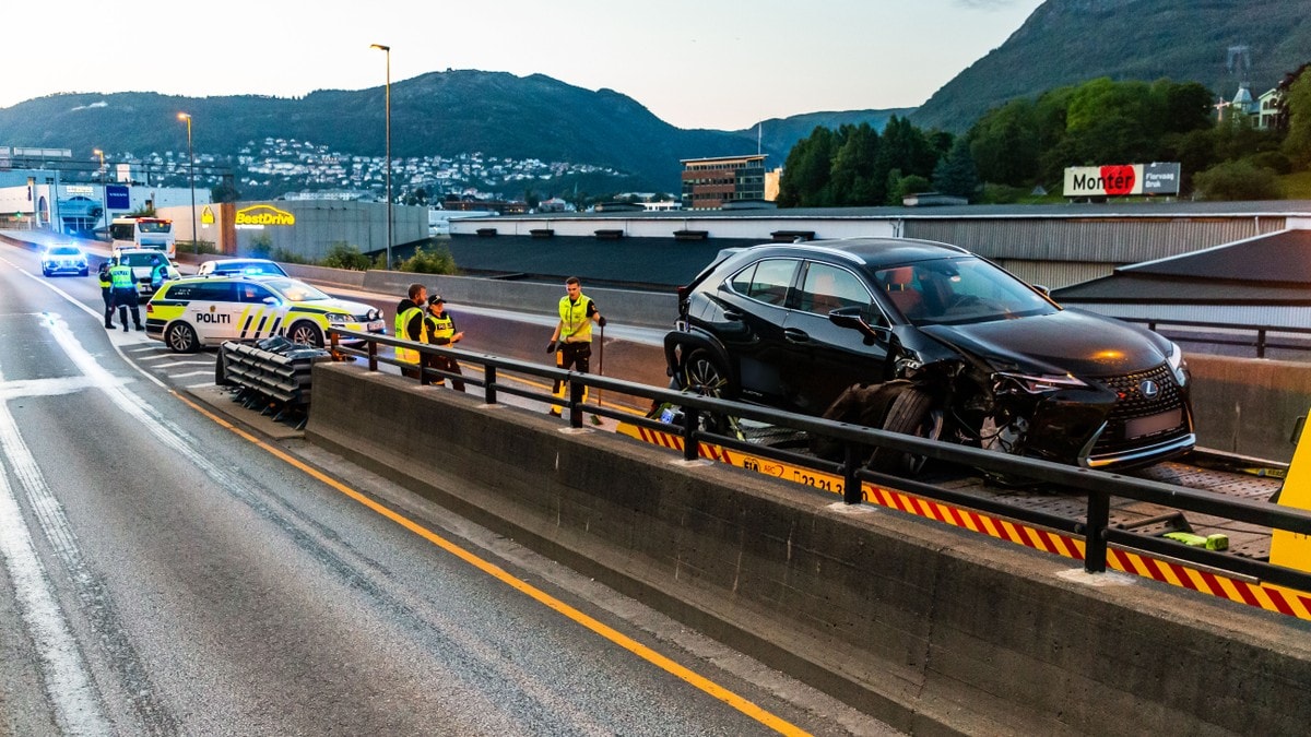 Trafikkulykke på Fjøsangerveien