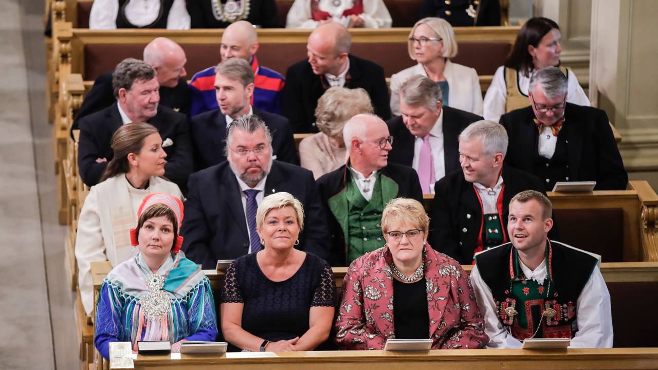 Aili Keskitalo under kronprinsesse Ingrid Alexandras konfirmasjon.