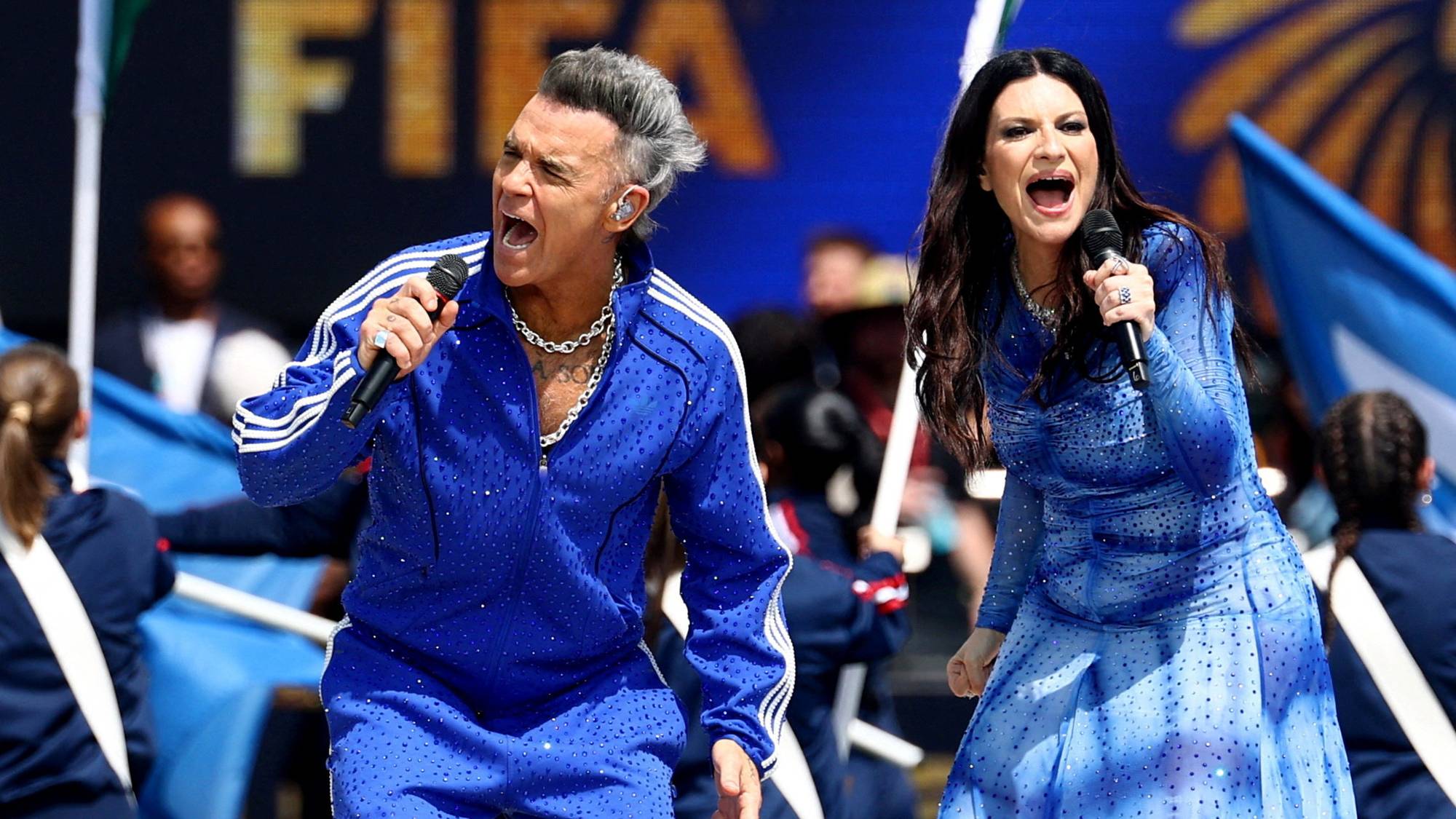 Robbie Williams og Laura Pausini 