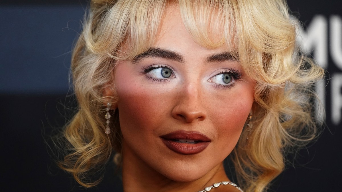 Det hvite hus med ny Sabrina Carpenter-video