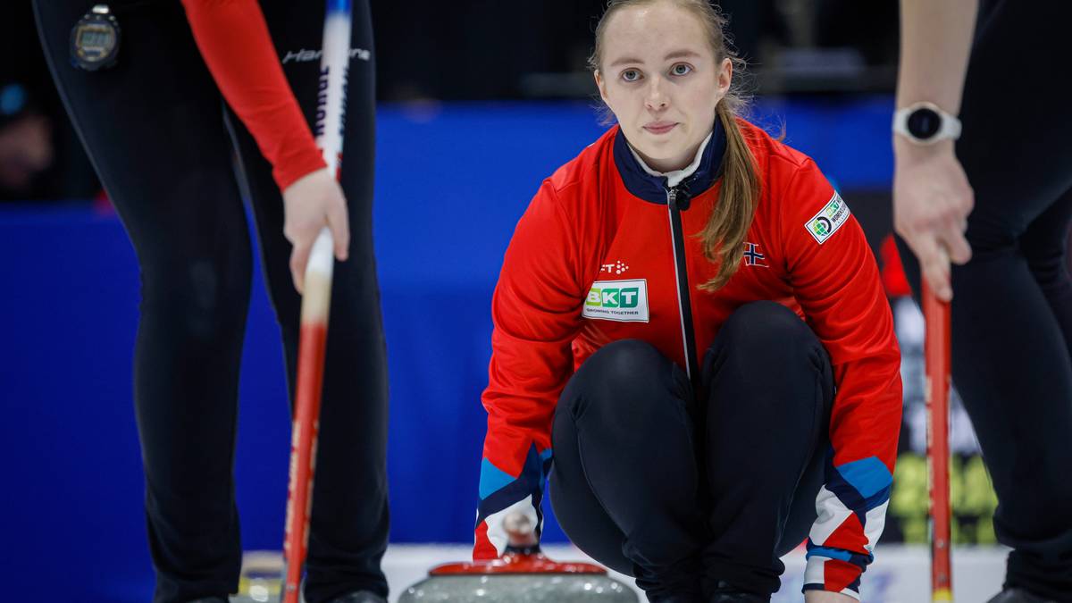 Nytt VM-tap for curlingkvinnene – avansementet i tynn tråd