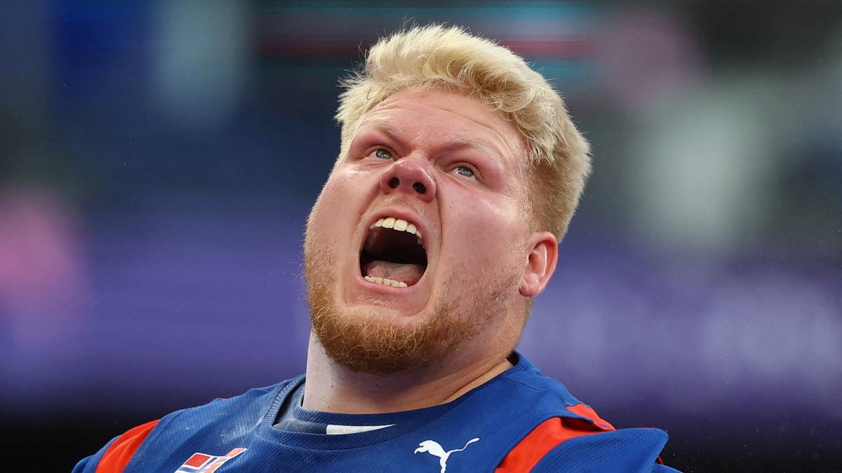 Norske «kjemper» blir stoppa på gata i Japan: «Kan eg ta eit bilde med deg?»
