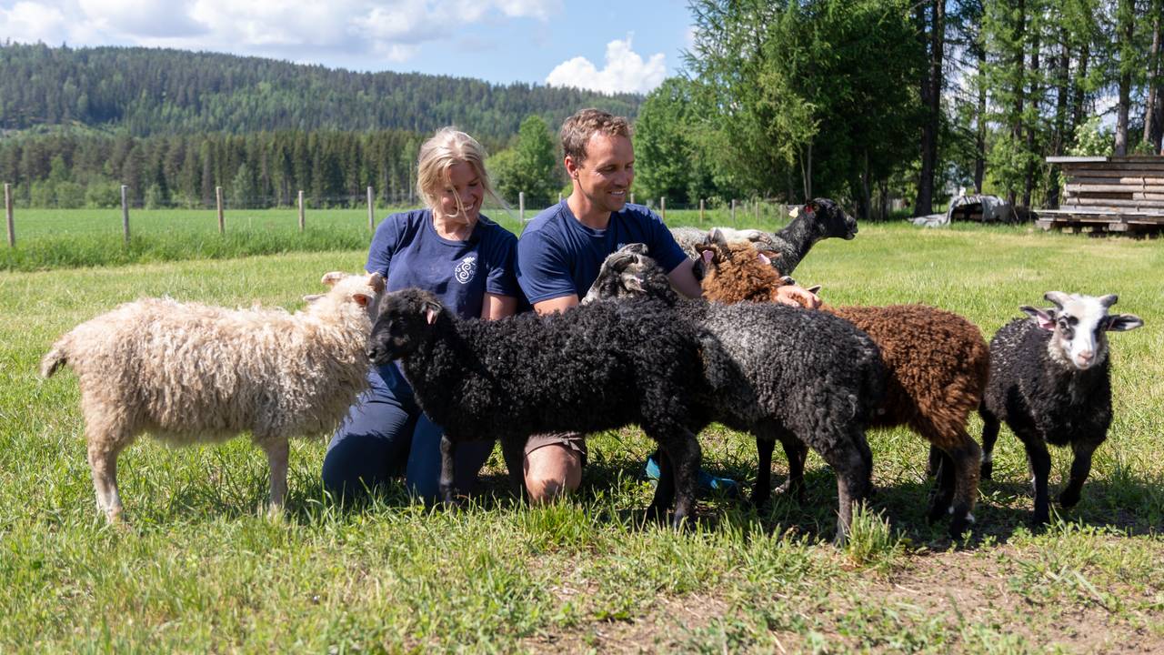 Kristoffer og Live Svalastog Skinnes på Nedre Skinnes Gård
