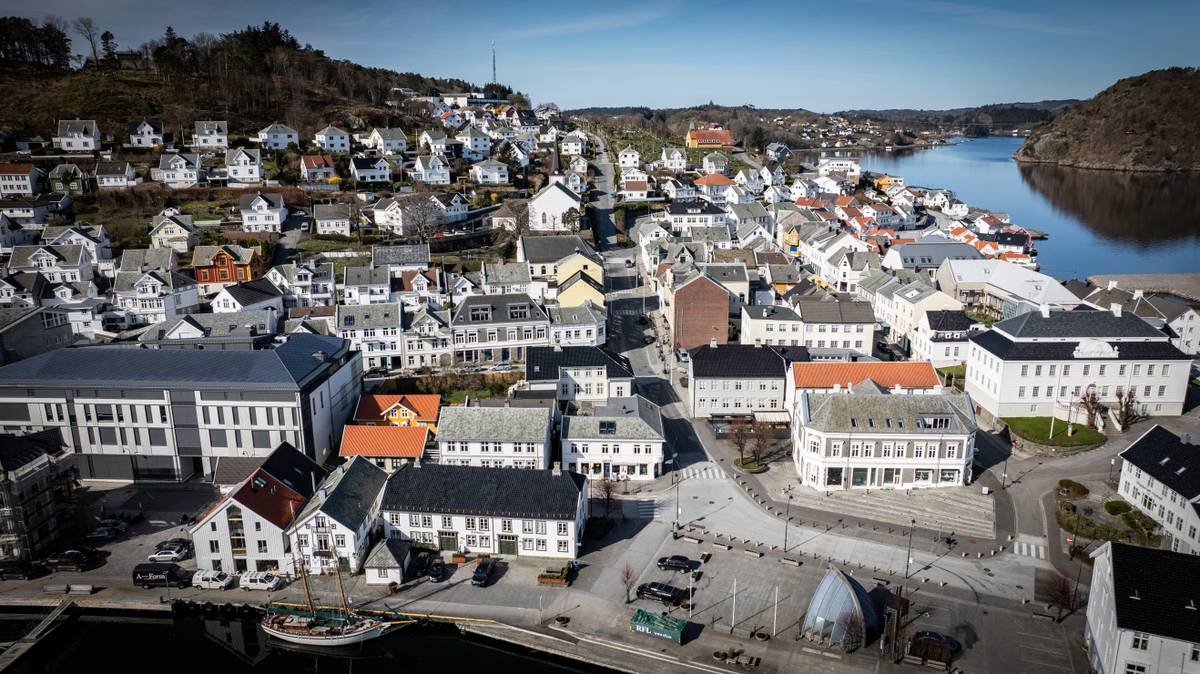 Etterforsker politibetjenter etter at mann ble lagt i bakken