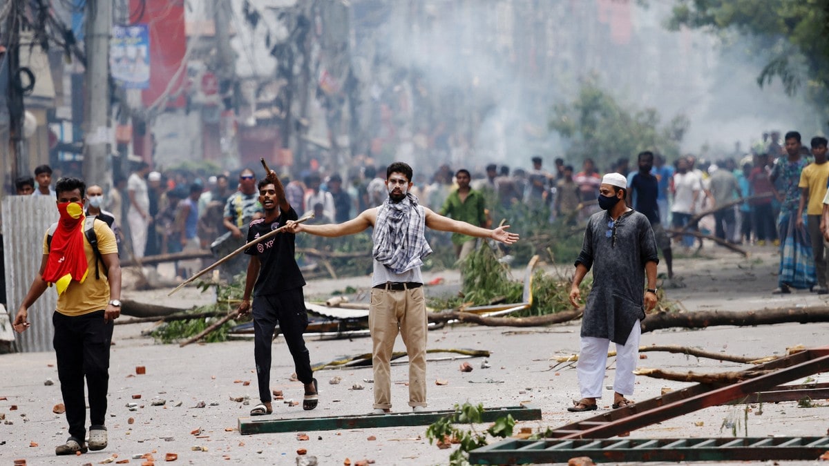 Studentprotestene i Bangladesh eskalerer