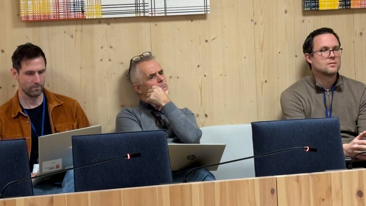 Hele toppledelsen må møte i høring