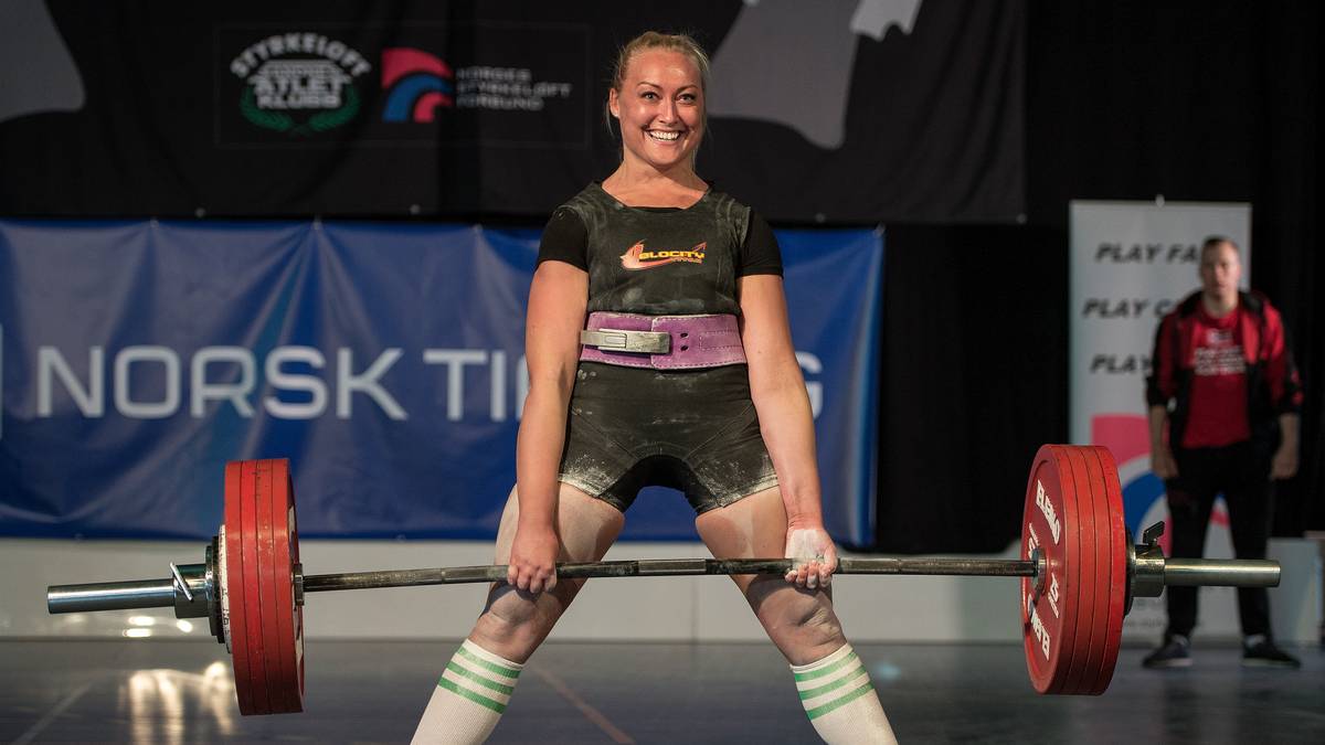 Suverent VM-gull i styrkeløft