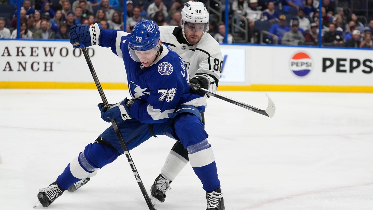 Første NHL-målpoeng for norsk unggutt