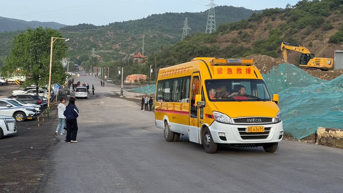 Minst 82 daude i gruveulukke i Kina