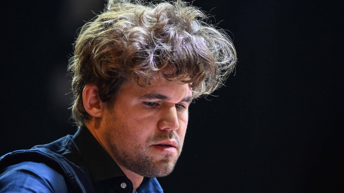 Magnus Carlsen slo tilbake – klar for kvartfinale i Freestyle Chess-turneringen i Tyskland