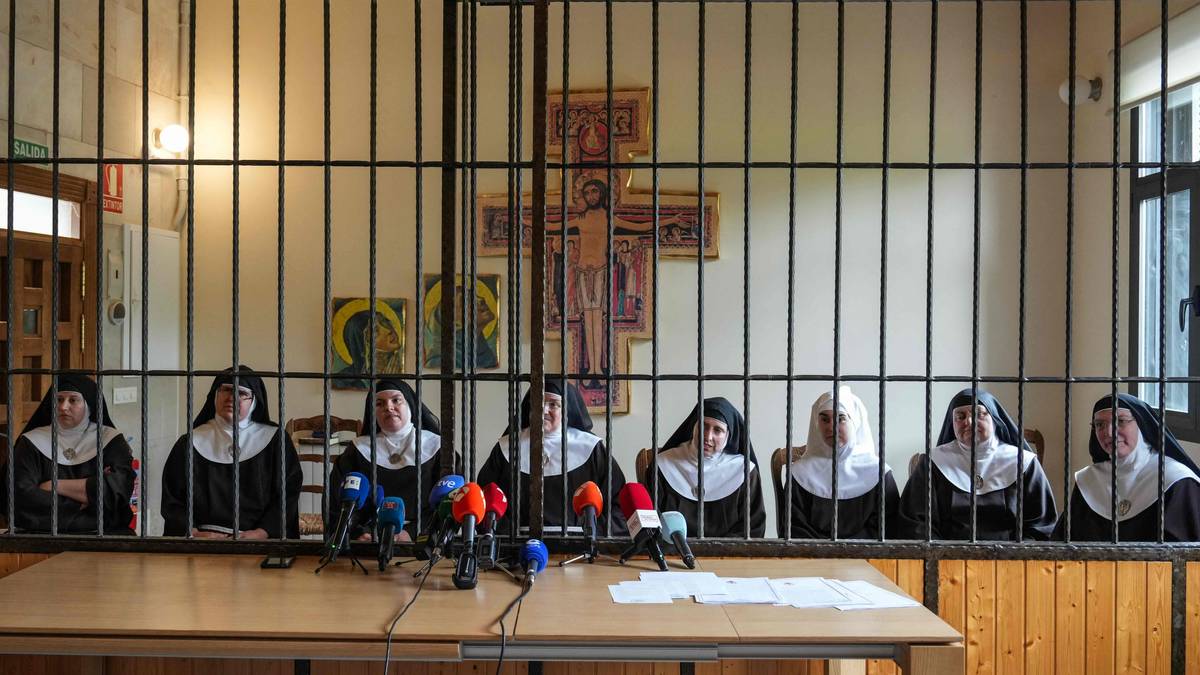 Opprørske nonner okkuperer eit gammalt kloster