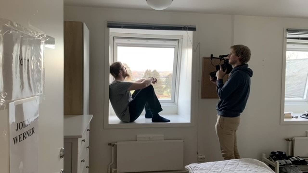 Fotografen filmer Werner