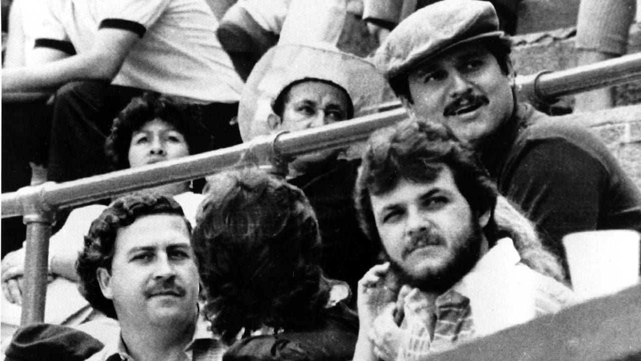 Pablo Escobar, til venstre, og Jorga Luis Ochoa, til høyre (med hatt) avbildet i 1984.