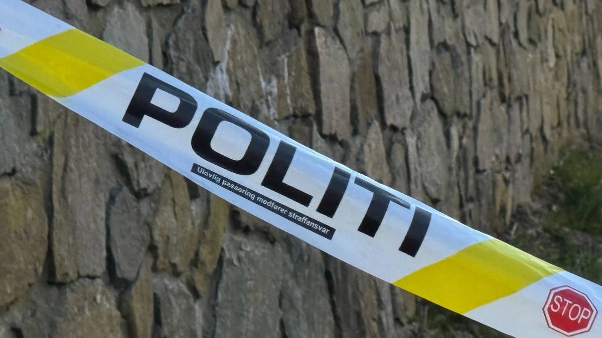 Har satt inn kriseteam etter funn av døde
