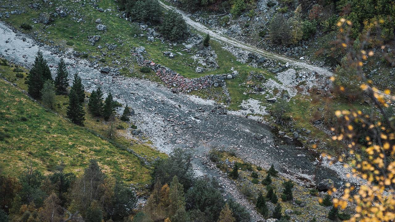 Aura hausten 2021 lite vatn i elva.