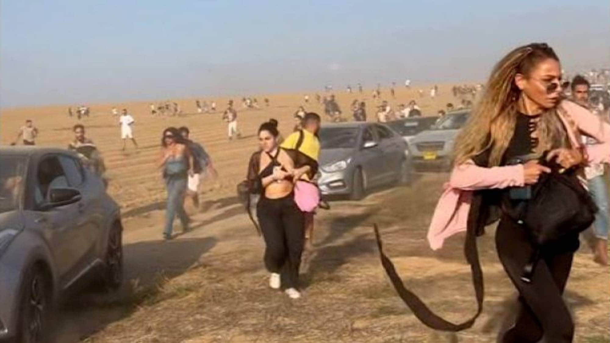 Festivalgåere løper fra Hamas-krigere i Israel