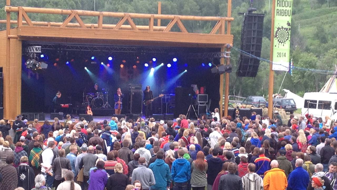 Jon Henrik Fjällgren på Riddu Riddu 2014.