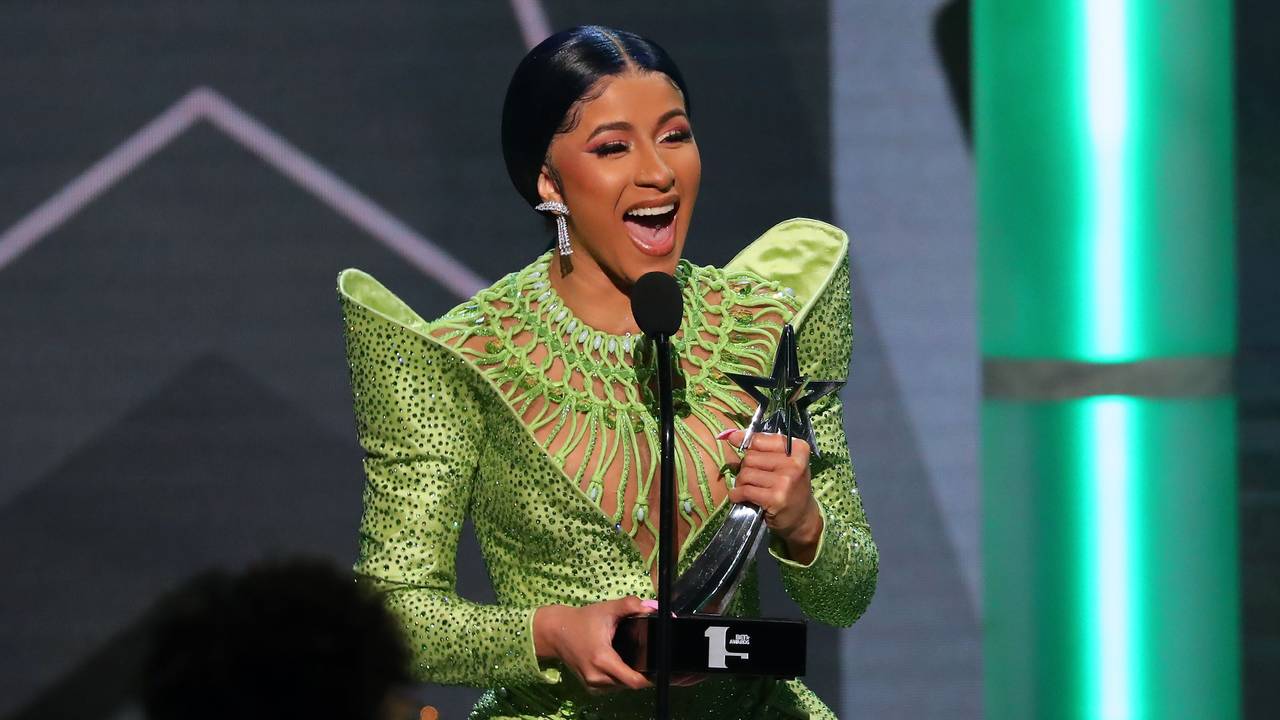 BET AWARDS: 23. juni 2019 mottar Cardi B «Album of the Year».