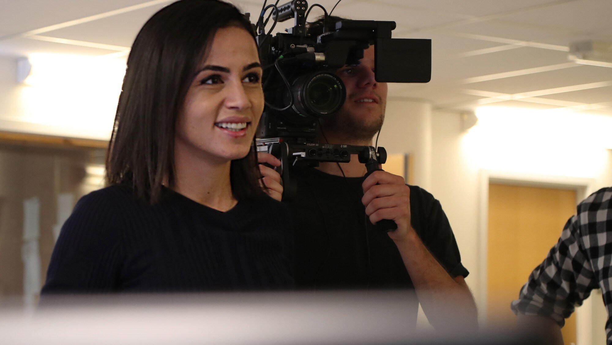 I slukkes FM Verdens øyne følger tett NRK