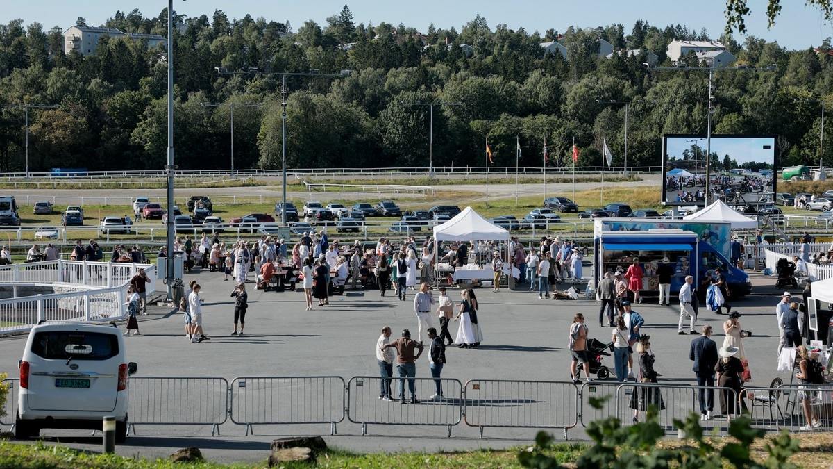 Galoppfesten Norsk Derby på Øvrevoll rammet av stygg ulykke – måtte avlyse etter banekritikk