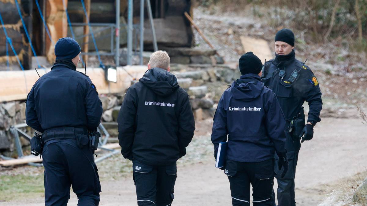 Krimteknikere på plass på Setesdalstunet