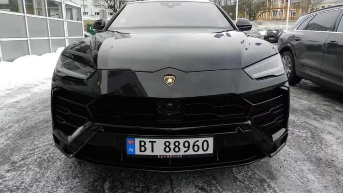 Leide ut Lamborghini verdt 3,7 millioner kroner – nå er den etterlyst