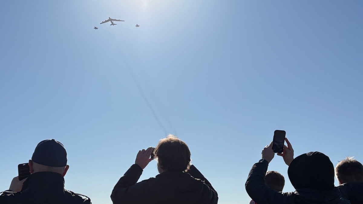 Amerikansk bombefly flyr over Oslo i dag