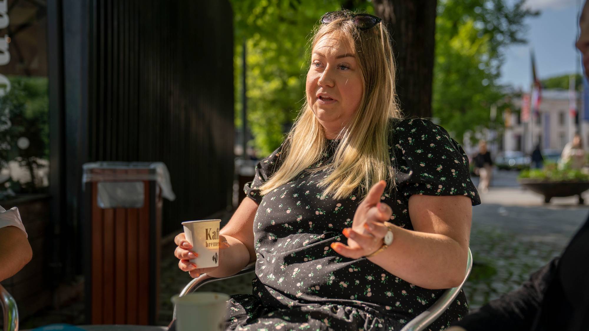Julianne Ofstad, Frp
