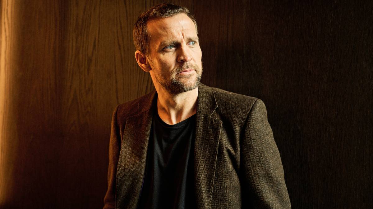 Santelmann om den nye Harry Hole: – Han er nok litt varmare enn i bøkene