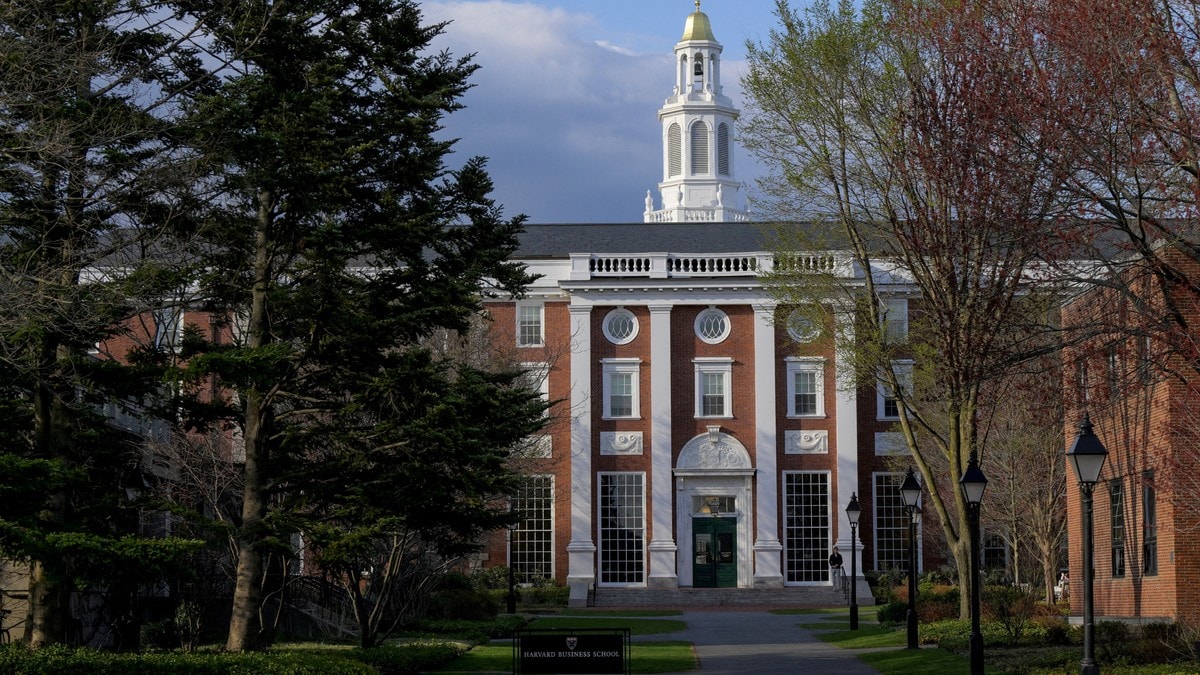Harvard: Vedtak frå sikkerheitsdepartementet er ulovleg