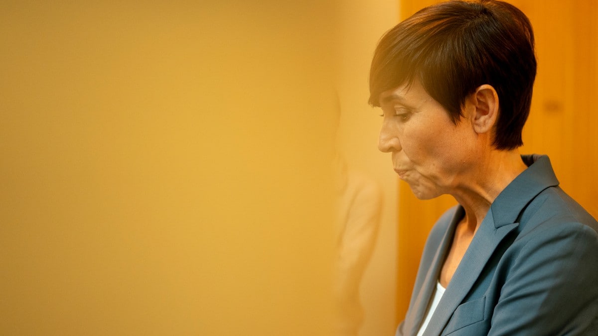 Høyre-nestor: – Skjønner at hun tar seg tid