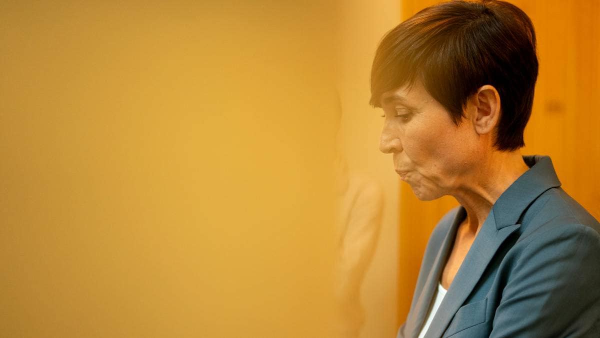 Høyre-nestor: – Skjønner at hun tar seg tid