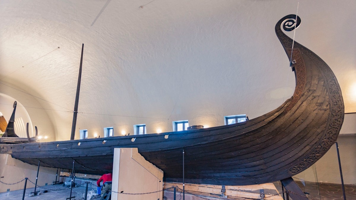 Vikingskip veies for første gang – NRK Kultur og underholdning