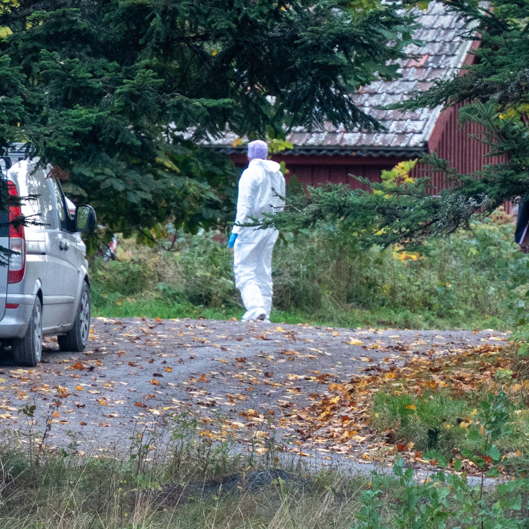 Krimteknikere på åsted i Halden