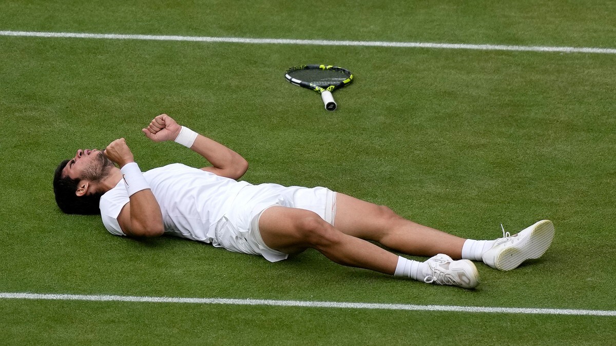 Unge Alcaraz vippet Djokovic av Wimbledon-tronen