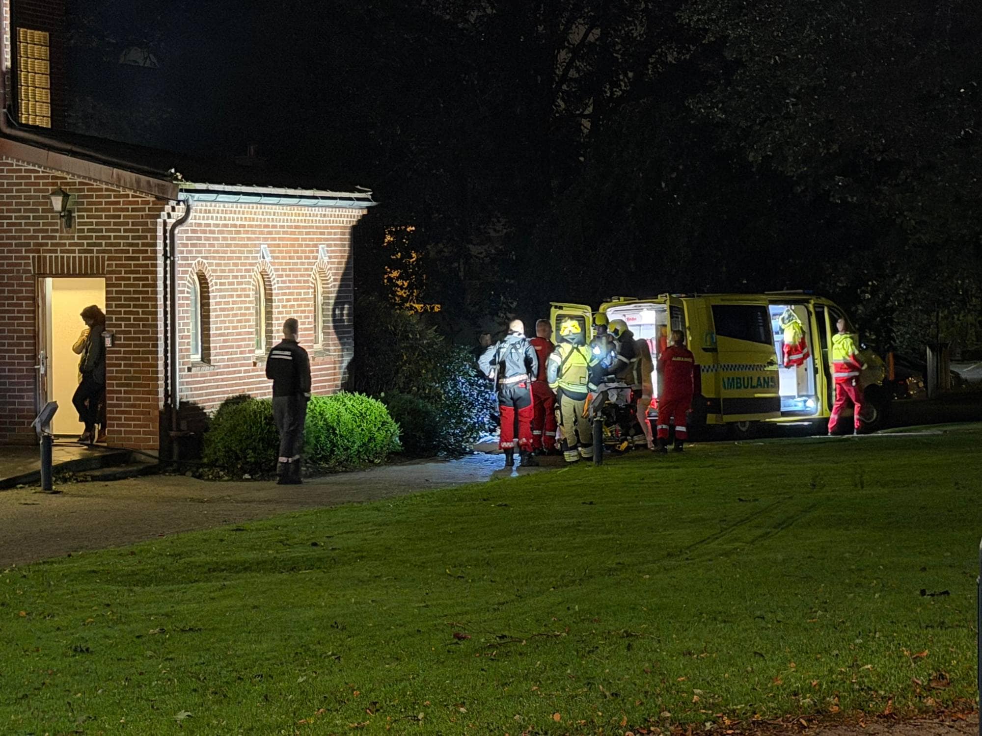 Brann utenfor Sandnes kirke. Person død