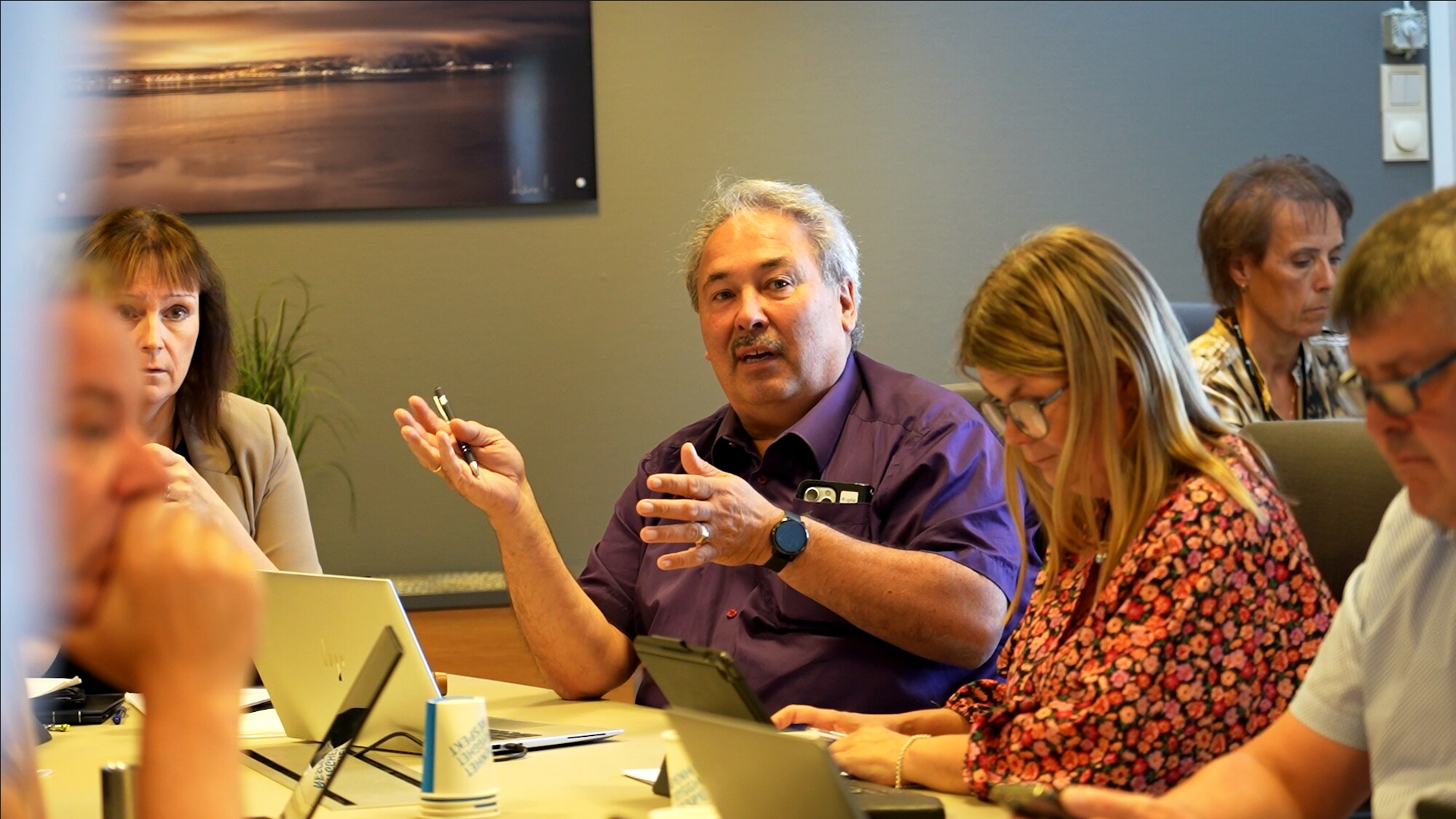 Forsker anbefaler økte tilskudd for å jobbe i Forsvaret i nord – NRK ...