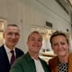 @socialdemokratietkbh på Instagram Jens Stoltenberg smiler på en selfie med Jonas Manthey Olsen og Pernille Rosenkrantz-Theil