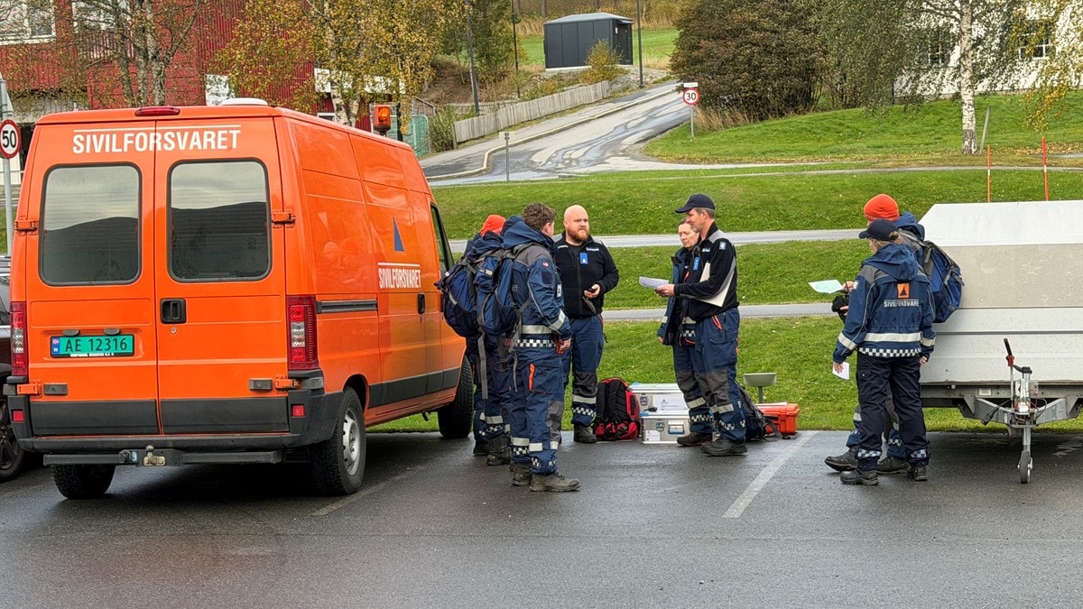 Stor leiteaksjon på Høylandet: Mann i 60-åra har vore sakna i over eit døgn